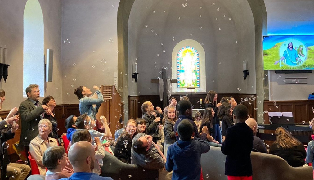 Depuis quelques temps, l&#039;église de Bercher est l&#039;endroit idéal pour accueillir les familles. / © DR