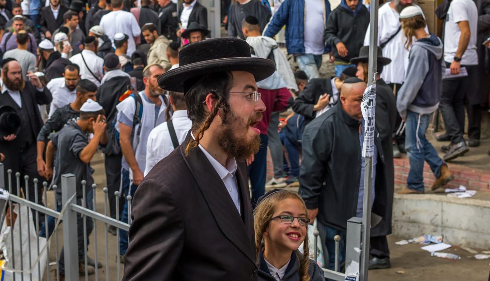 Le pèlerinage sur la tombe de Rabbi Nachman de BratslRabbi Nachman de Bratslav, le fondateur du mouvement hassidique de Bratslav, est très prisé par les juifs orthodoxes. / IStock