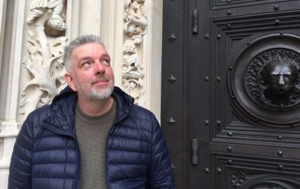 Bernd Becker devant la Cathédrale de Lausanne / LV